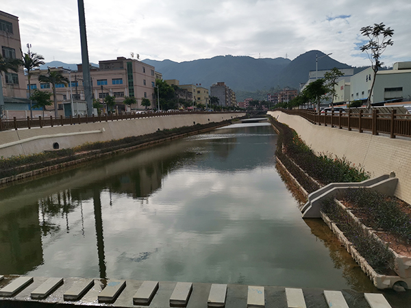 河坝植栽型生态挡墙砌块